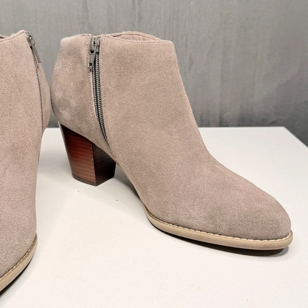 Vionic Faros Ankle Boots Womens Sz 10 Taupe Suede Fringe Studded Western Boho